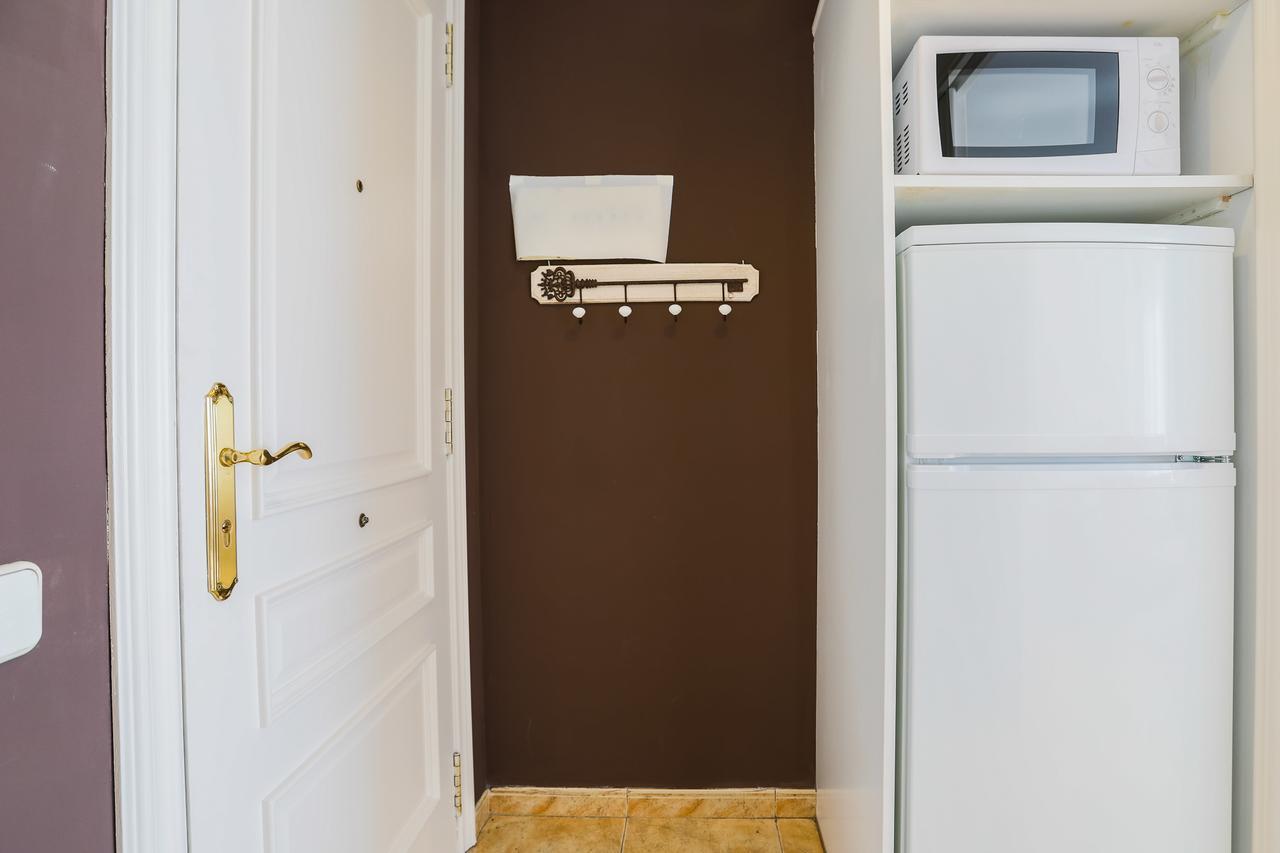 Be Barcelona Eixample Urquinaona II Apartment Bagian luar foto
