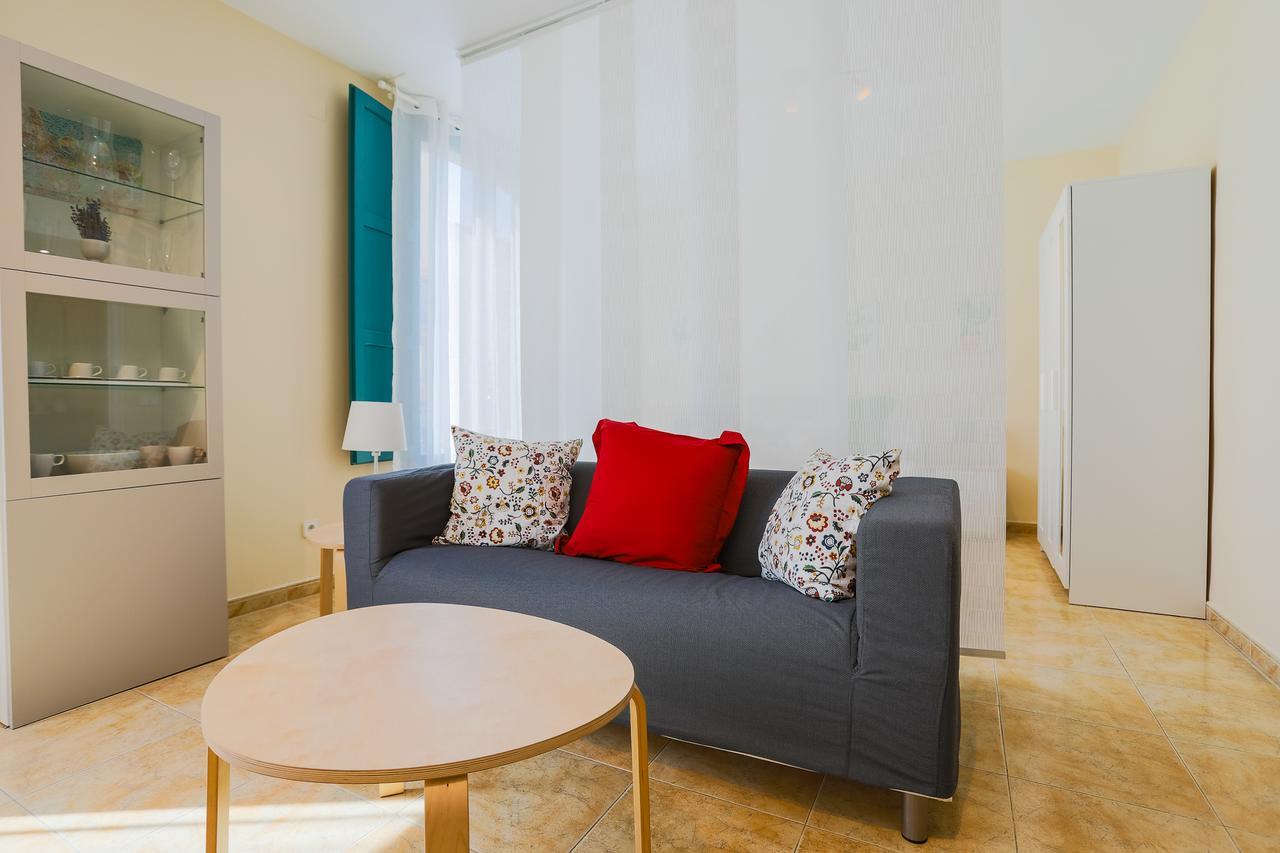 Be Barcelona Eixample Urquinaona II Apartment Bagian luar foto