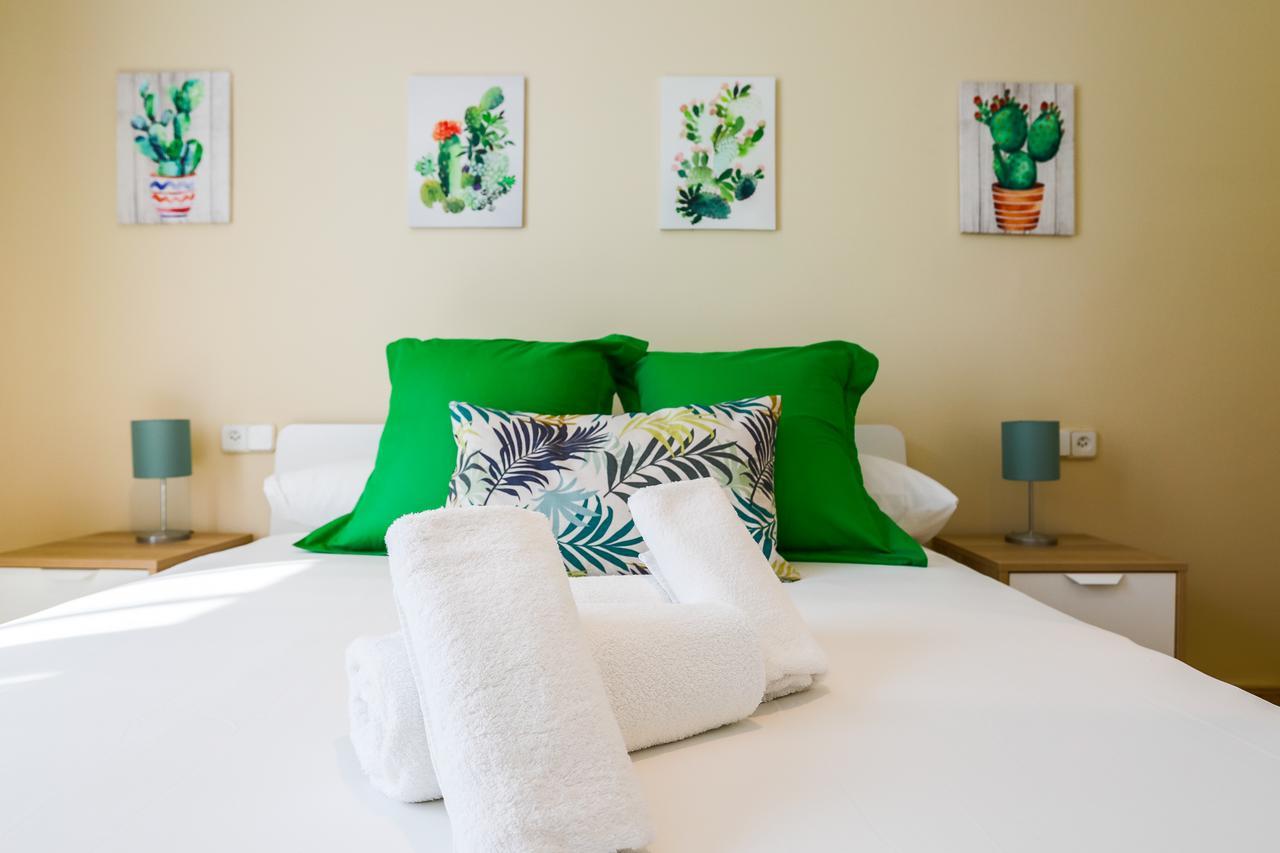 Be Barcelona Eixample Urquinaona II Apartment Bagian luar foto