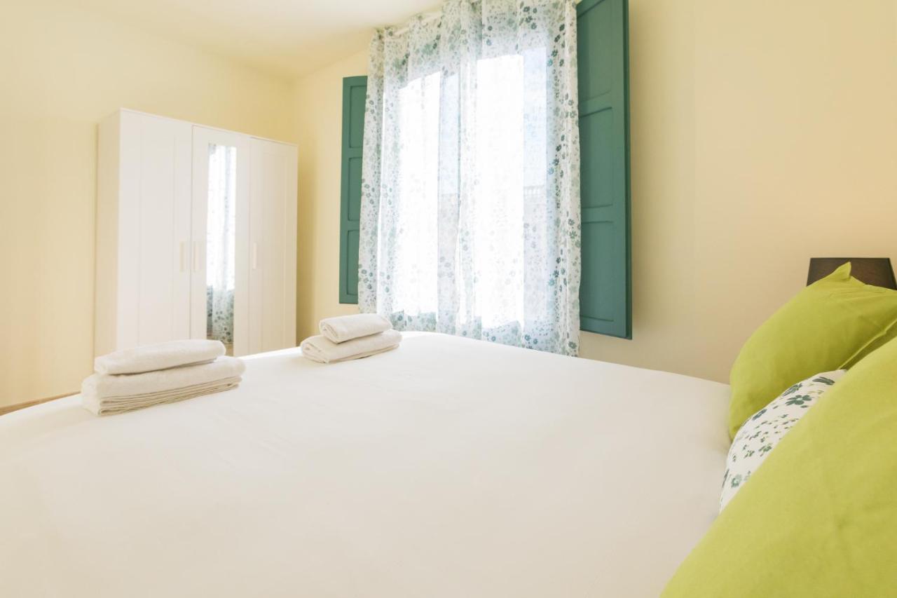 Be Barcelona Eixample Urquinaona II Apartment Bagian luar foto