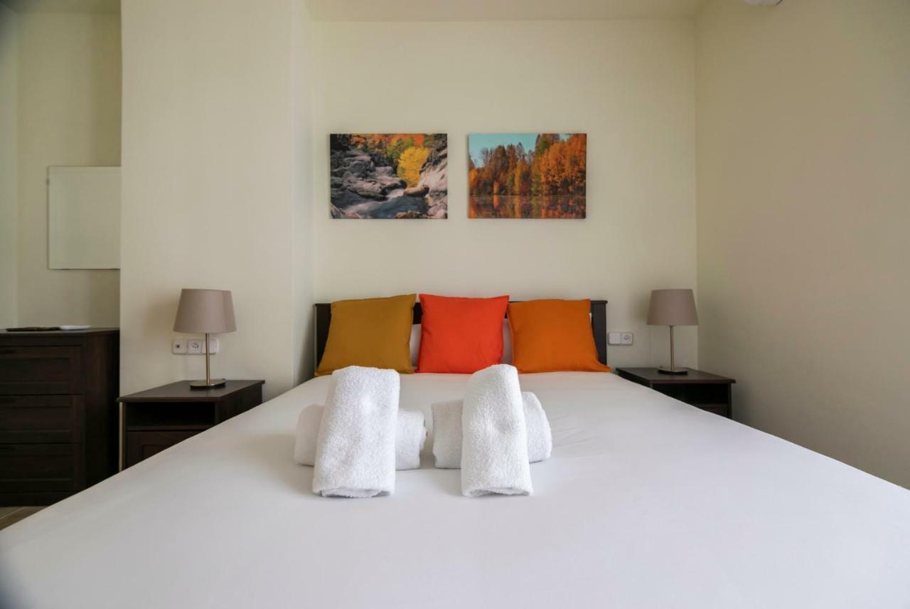 Be Barcelona Eixample Urquinaona II Apartment Bagian luar foto